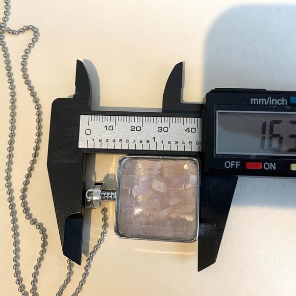 ✨ Pendant Necklace Crushed Amethyst Stone Shaker Square Frame Bottle Silver Tone - Picture 11 of 14